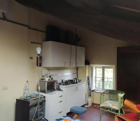 Stanza Privata Vicino A Parma In Appartement